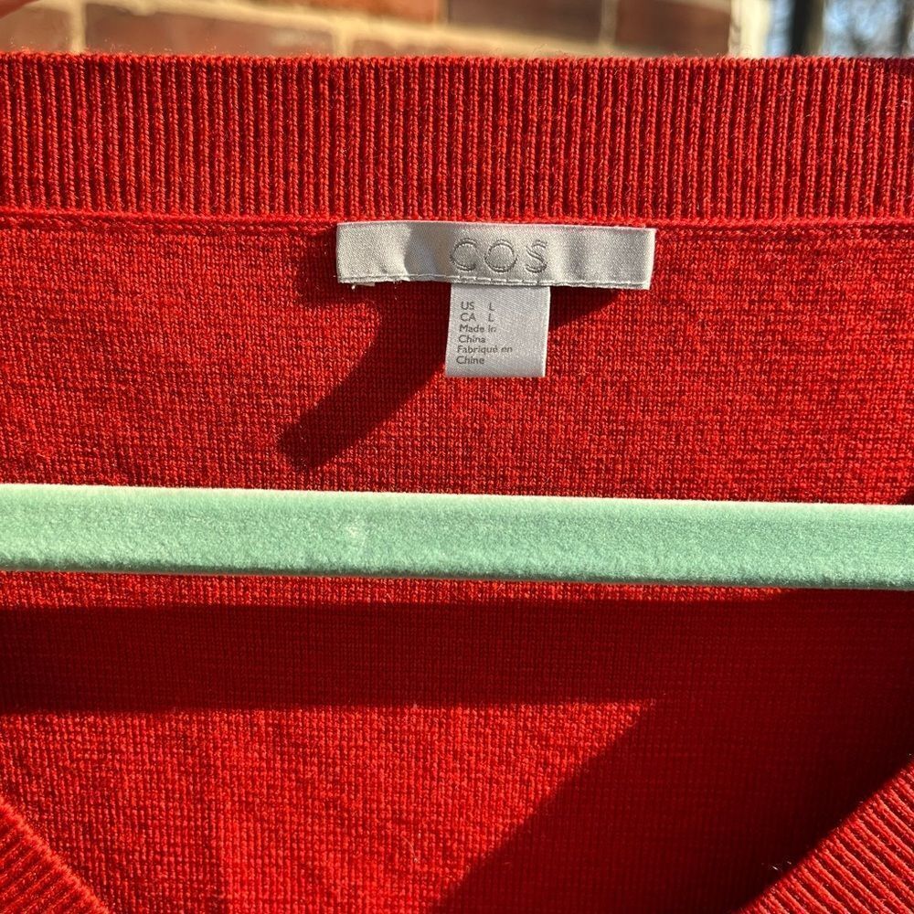 COS V-Neck Wool Sweater - Picture 7 of 8